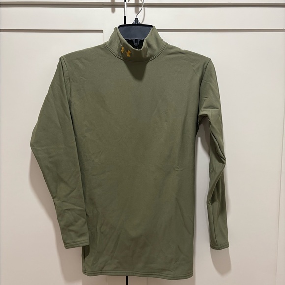 Under Armour cold gear compression mock. - Picture 10 of 13